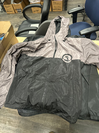 (JTS) new circle F 2-tone zip up windbreaker size L