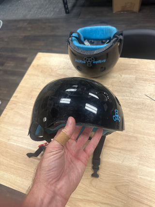 (JTS) triple 8 helmet